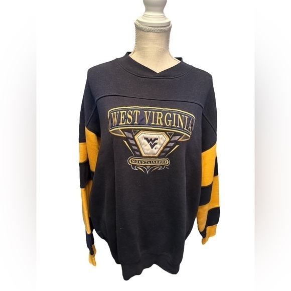 Vintage West Virginia pullover sweatshirt, size XL, EUC
